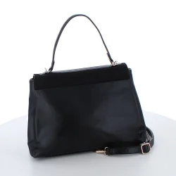 Mellemstor taske med klap. Praktisk, stilfuld og holdbar