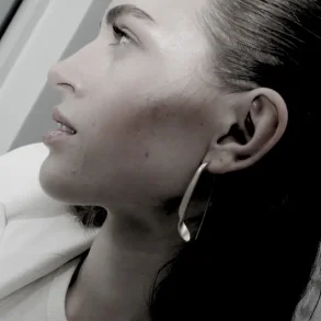 Tara IN:STORE Swirl Earring Silver Plating